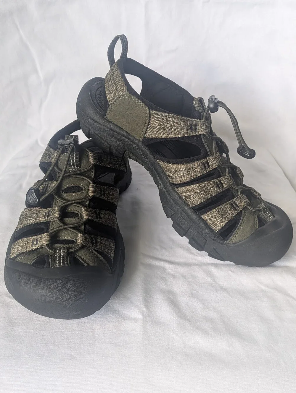 KEEN Newport H2 Men's Hiking Sandals, Forest Night Color, Size 7 - Picture 2 of 10